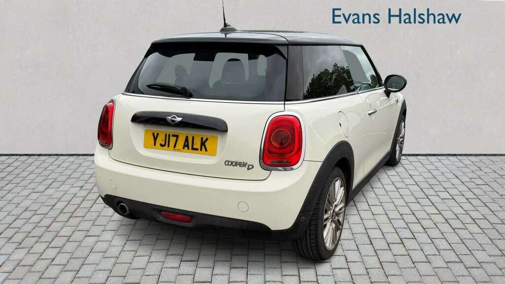 Mini Hatch 1.5 Cooper D 2017 White #5