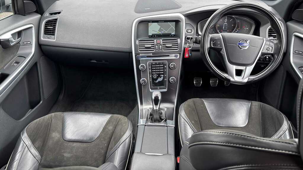 Volvo XC60 R-design Lux Nav Black #8