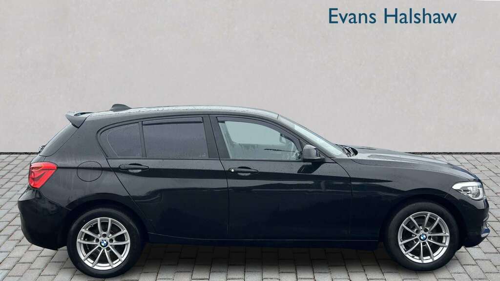 BMW 1 Series M Sport Black #4