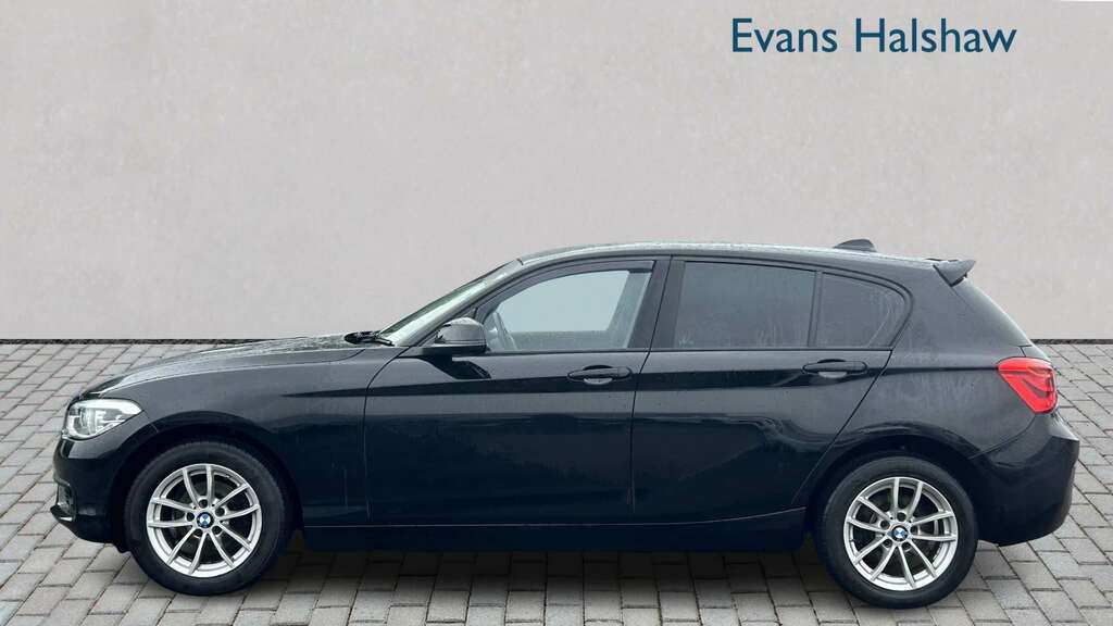 BMW 1 Series M Sport Black #5