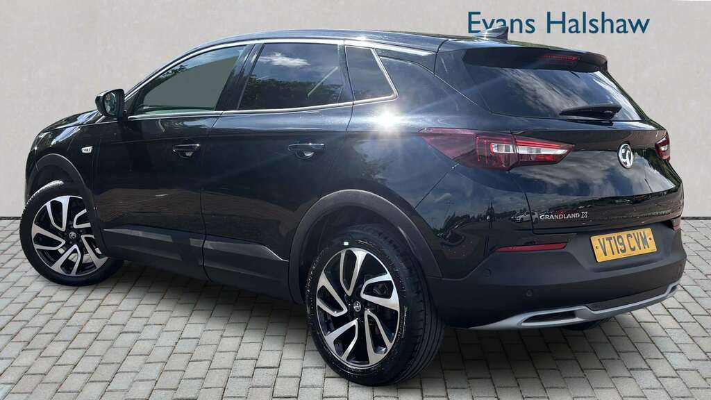 Vauxhall Grandland X 1.2 Turbo Elite Nav 2019 VT19CVM Black #2
