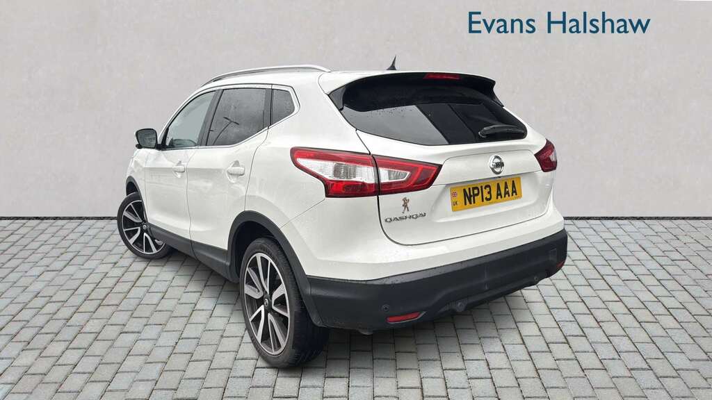 Nissan Qashqai 1.6 Dci Tekna Xtronic 2016 VK66GYJ White