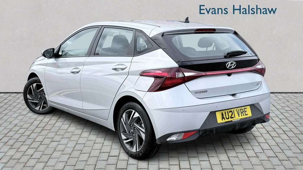 Hyundai I20 1.0T Gdi 48V Mhd Se Connect Dct 2021 Silver #2