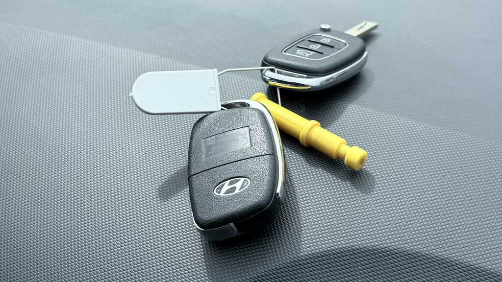 Hyundai I20 Se Connect Blue #13