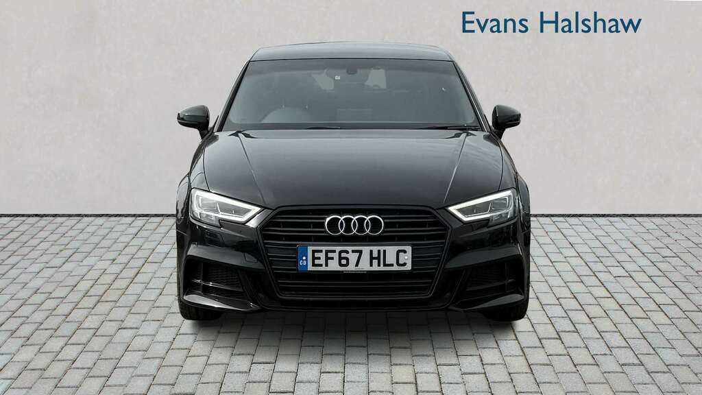 Audi A3 1.5 Tfsi Black Edition Tech Pack 2017 Black #3