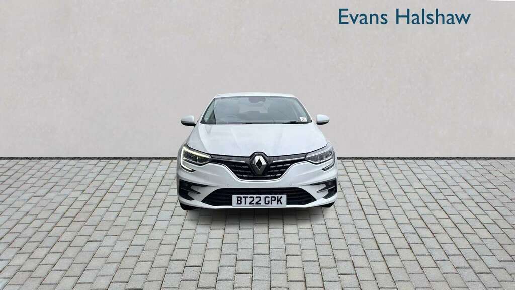 Renault Megane E-Tech 1.6 E-tech Phev 160 Iconic 2022 White #3