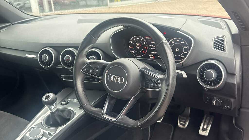 Audi TT 2.0T Fsi Sport 2015 Red #3