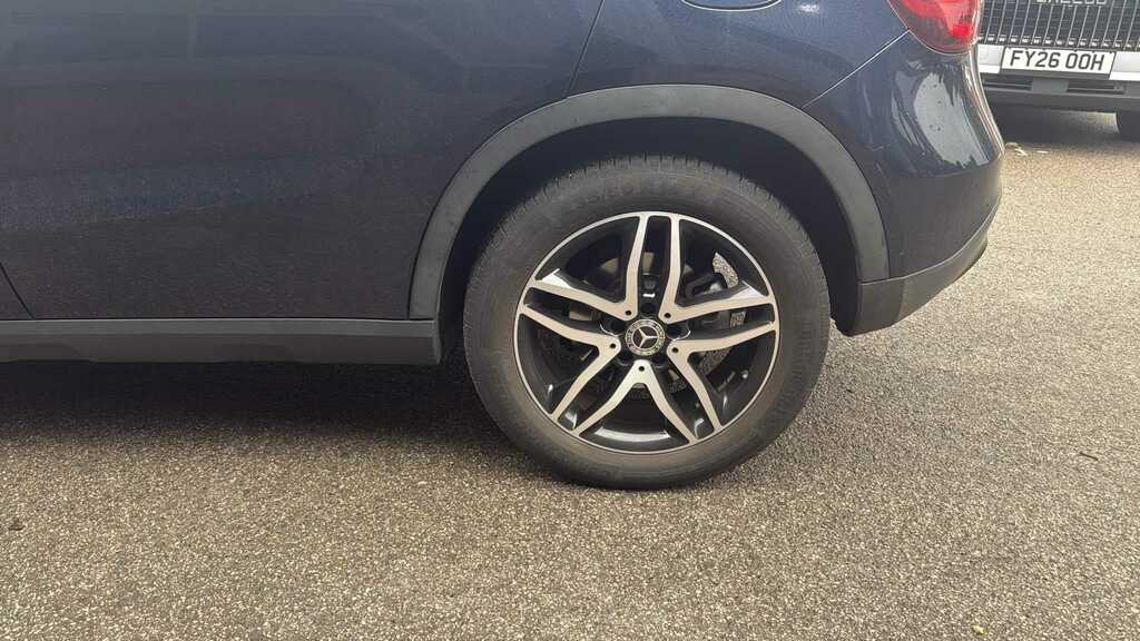 Mercedes-Benz GLA Class 1.6 Gla 200 Se Black #8