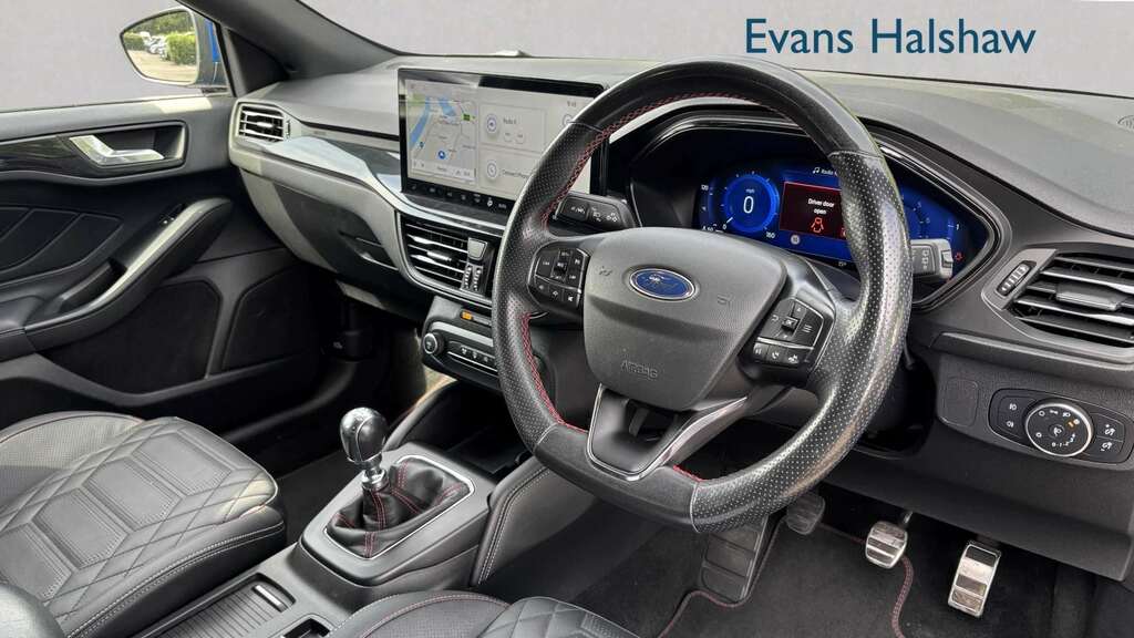 Ford Focus 1.0 Ecoboost 125 Active X #2