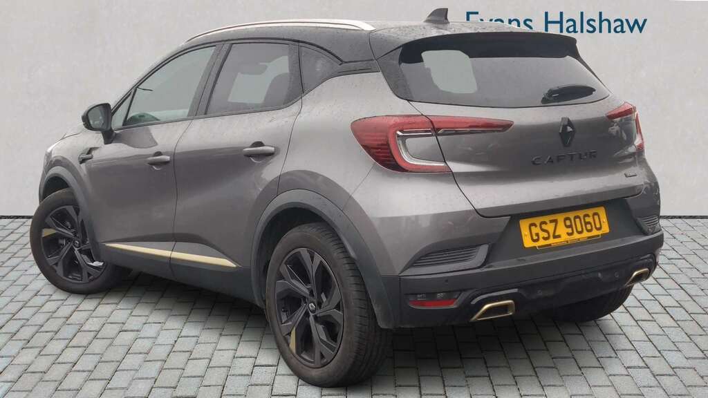 Renault Captur 1.6 E-tech Full Hybrid 145 Engineered 202 Grey #2
