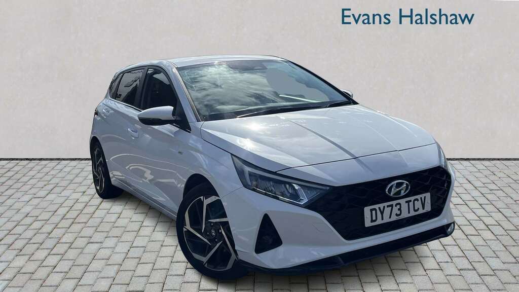Hyundai I20 1.0T Gdi 48V Mhd Premium Dct 2023 White #5