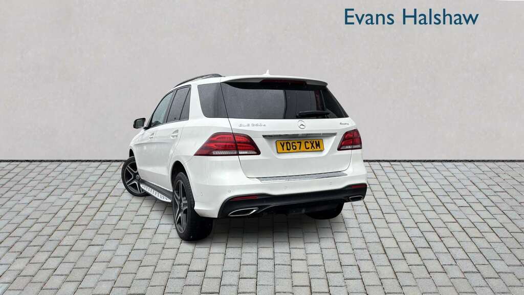 Mercedes-Benz GLE Class 250D 4Matic Amg Line Prem Plus 9G-tronic 2017 YD67CXM White #2