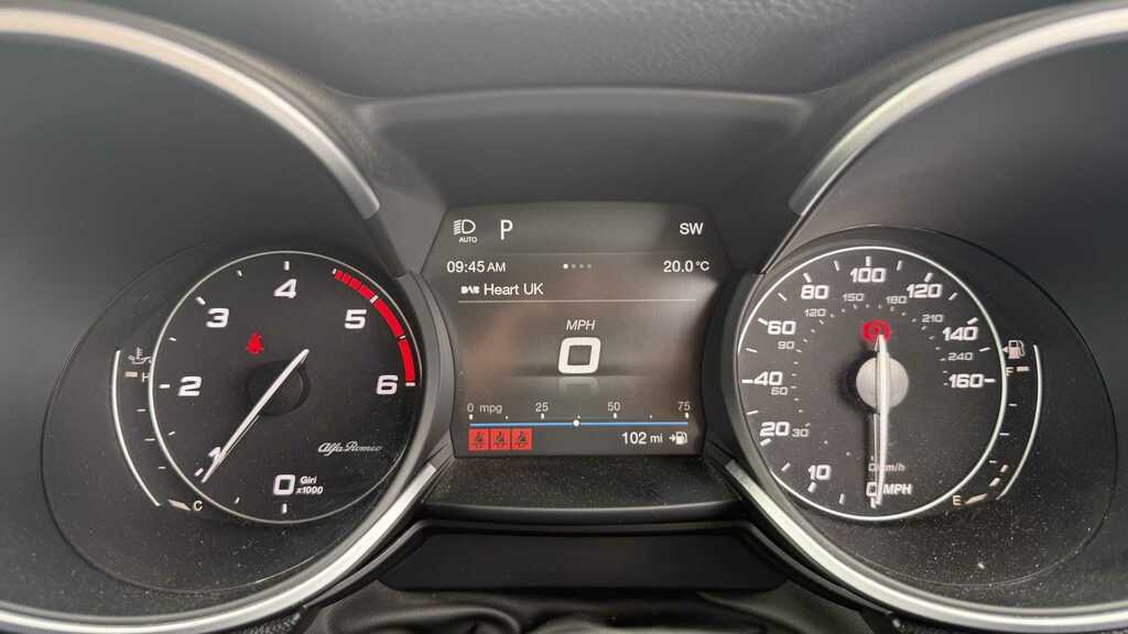 Alfa Romeo Stelvio T Sprint Red #18