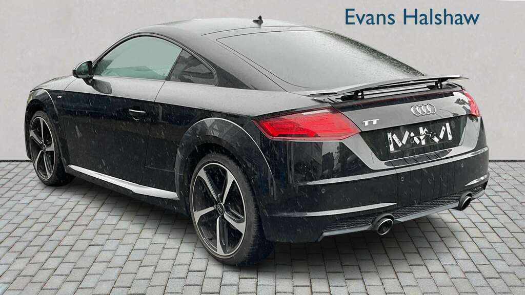 Audi TT 1.8T Fsi Black Edition 2017 Black #2