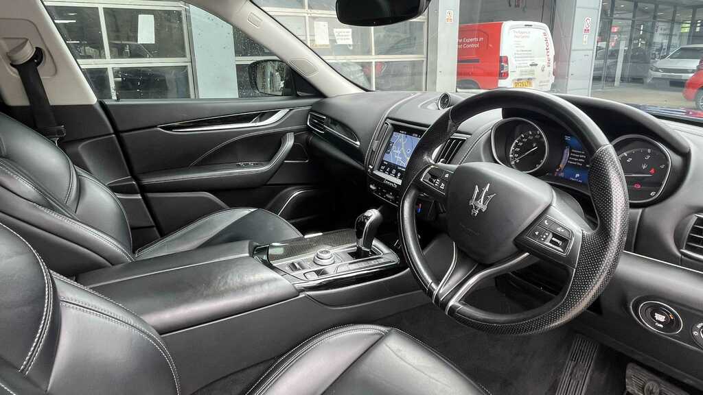 Maserati Levante D V6 Blue #7