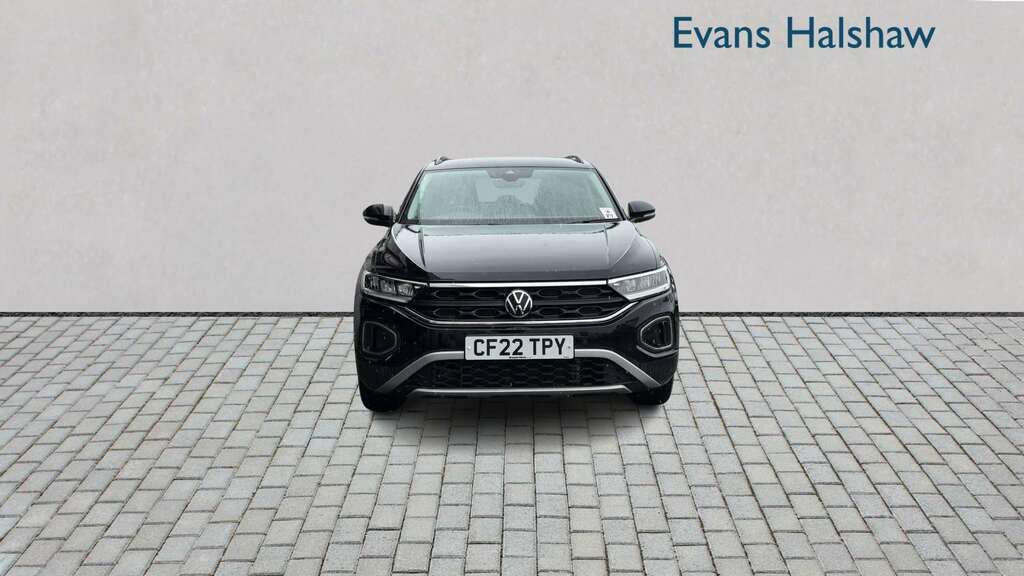 Volkswagen T-Roc 1.5 Tsi Life Dsg 2022 CF22TPY Black #4
