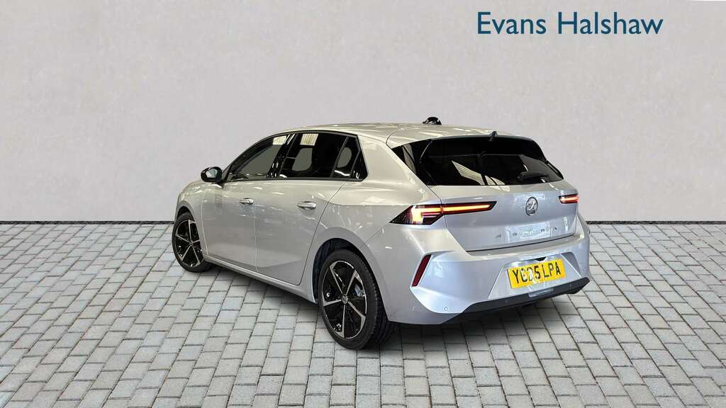 Vauxhall Astra 1.2 Turbo 130 Griffin Grey #2