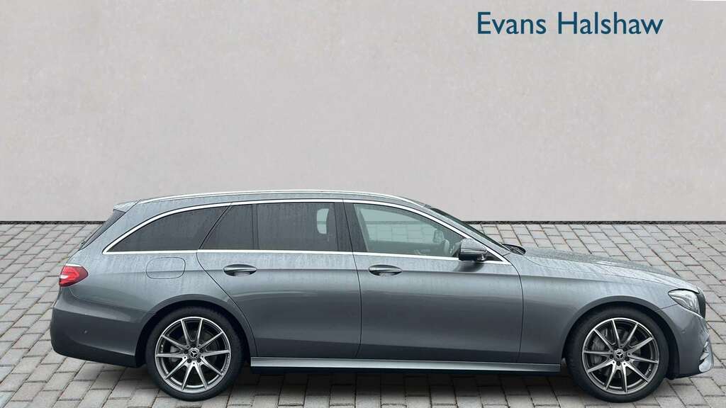 Mercedes-Benz E Class E220d Sport 9G-tronic Black #3