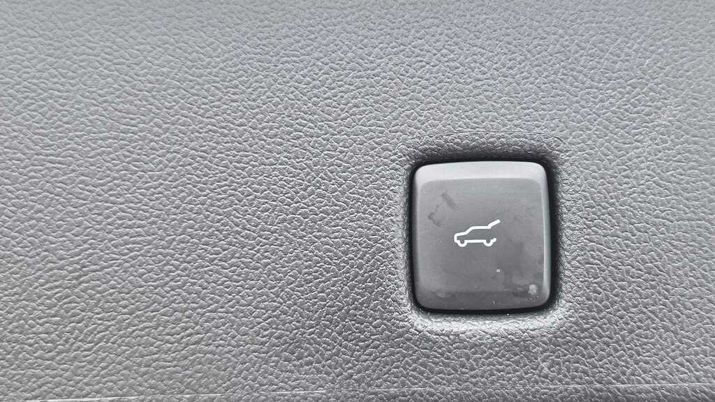 Ford Kuga 2.5 Fhev St-line Edition Cvt 2023 CF73BKX Black #4