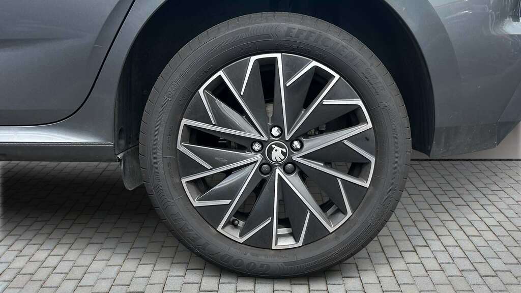 Skoda Kamiq 1.0 Tsi Design Edition Dsg 2025 Grey #6