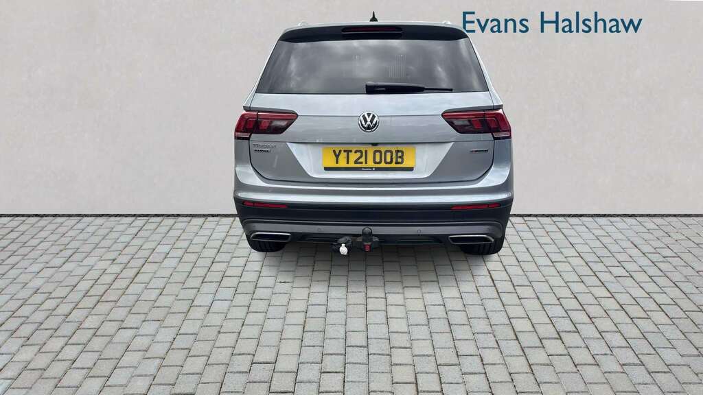 Volkswagen Tiguan Allspace 2.0 Tdi 4Motion Match Dsg 2021 Silver #4