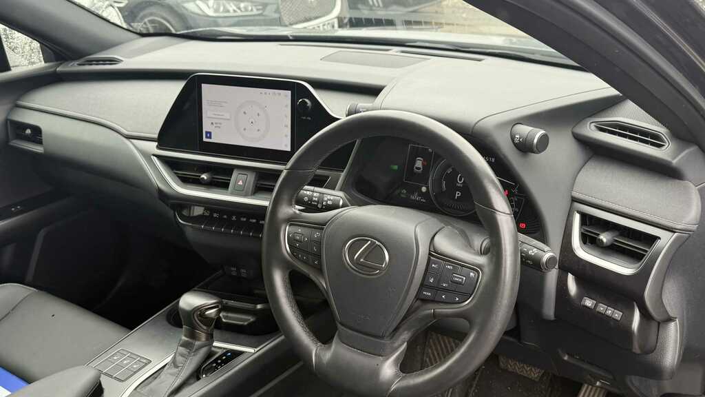 Lexus UX 250H 2.0 F-sport Design Cvt 2023 Grey #5