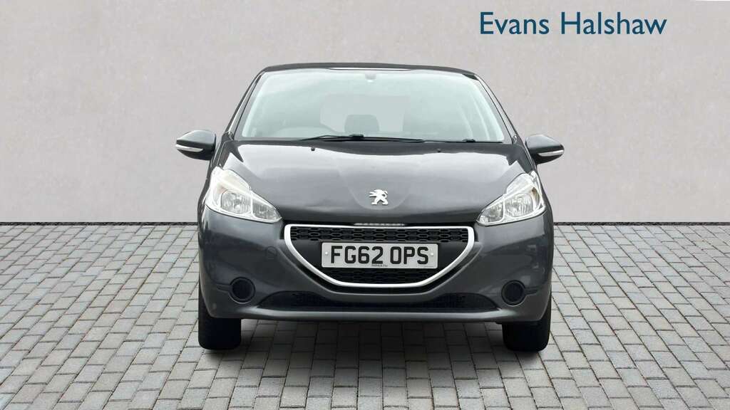 Peugeot 208 1.2 Vti Access 2012 Grey #2