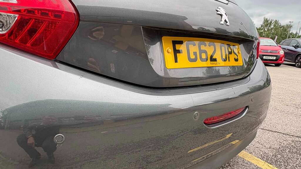 Peugeot 208 1.4 Vti Active Grey #12