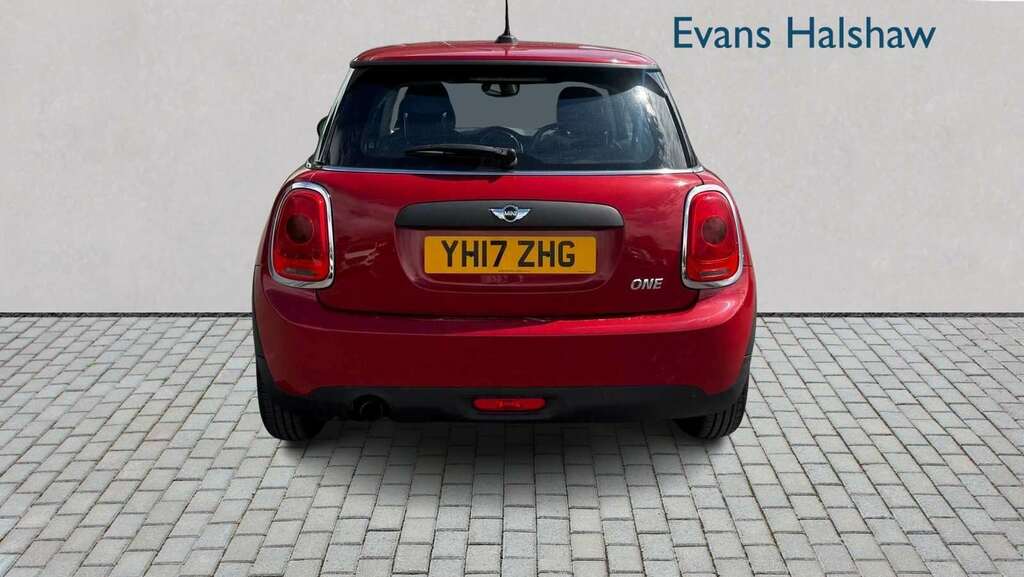 Mini Hatch 1.2 One 2017 Red #6