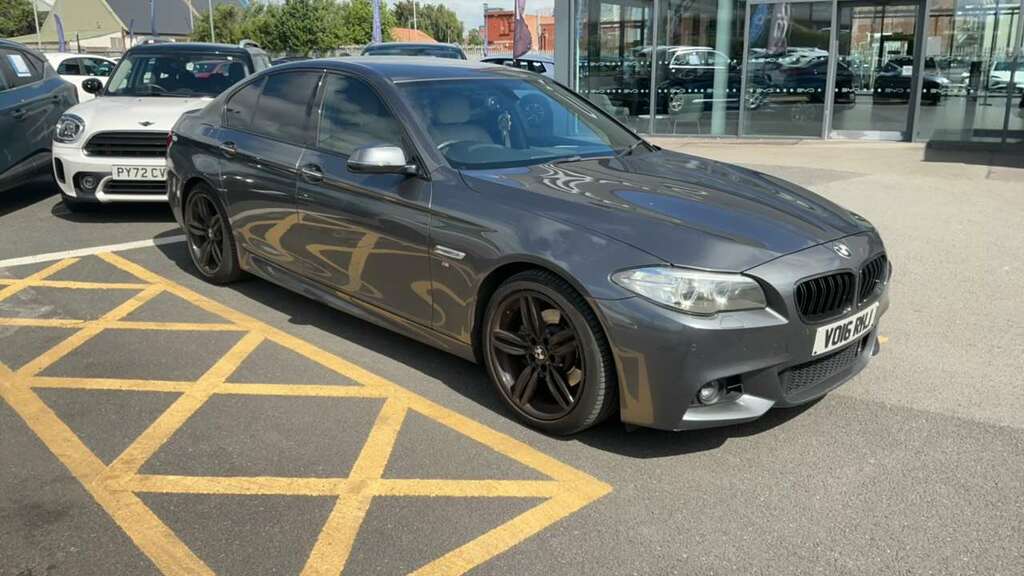 BMW 5 Series M Sport Black #4