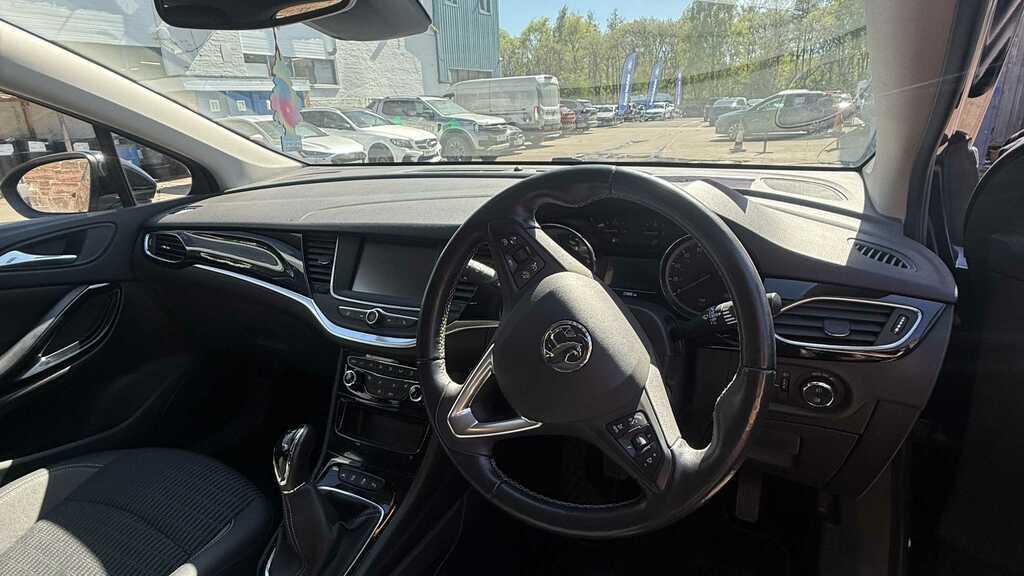 Vauxhall Astra 1.5L Business Edition Nav Silver #5