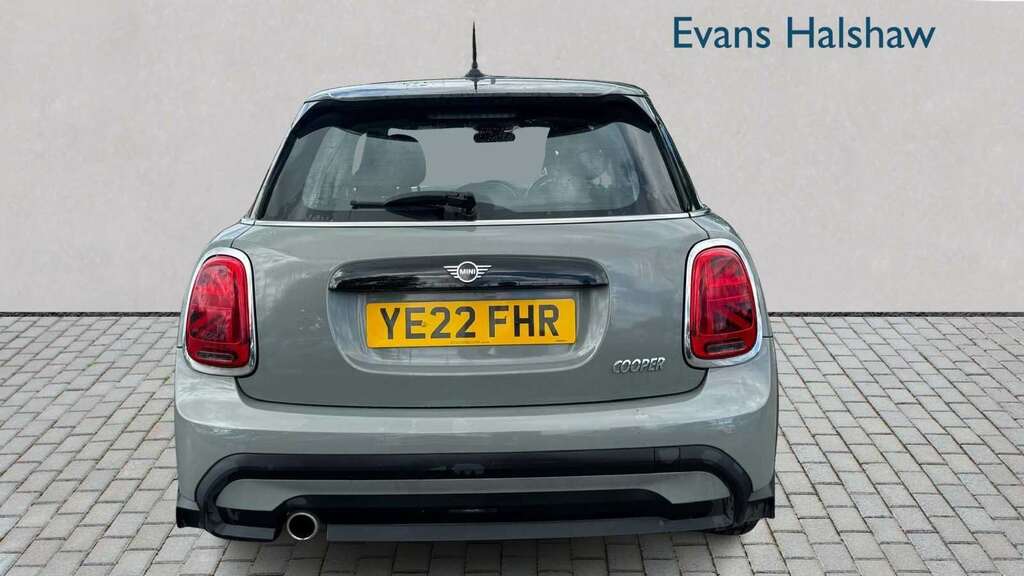 Mini Hatch 1.5 Cooper Classic 2022 YE22FHR Grey #4