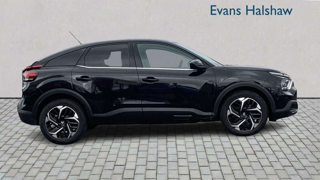 Citroen C4 1.2 Puretech 130 Shine Plus 2023 Black #3
