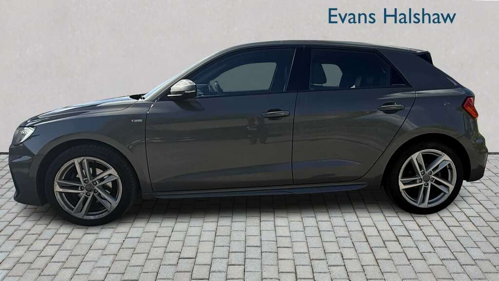 Audi A1 A1 Sportback 30 Tfsi Sport Blue #3