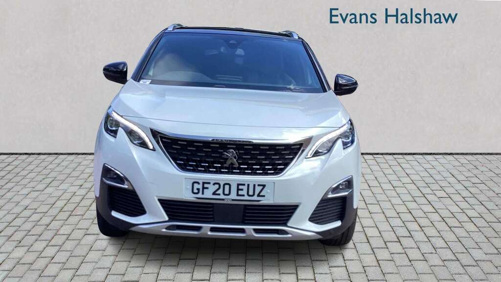 Peugeot 3008 Hatchback White #4
