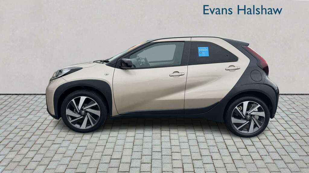 Toyota Aygo X 1.0 Vvt-i Edge 2024 Brown #6