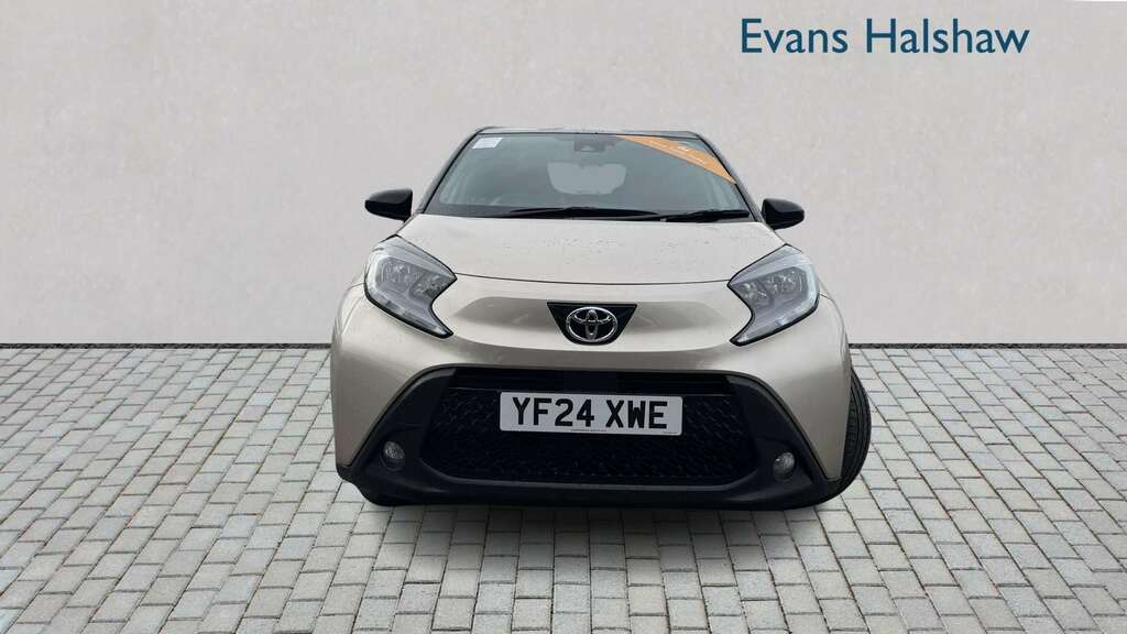 Toyota Aygo X 1.0 Vvt-i Edge 2024 Brown #2