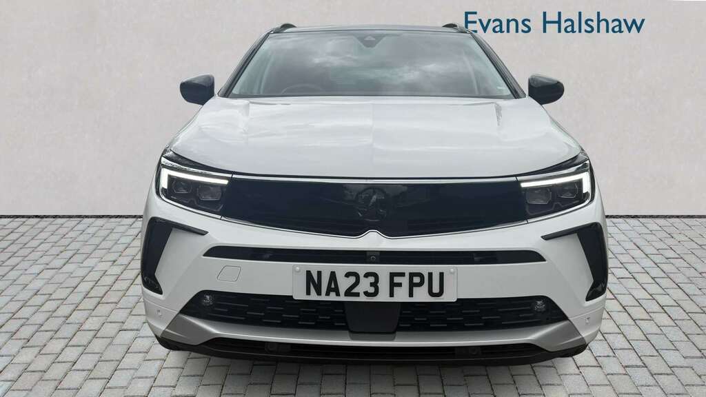 Vauxhall Grandland 1.2 Turbo Ultimate 2023 White #4