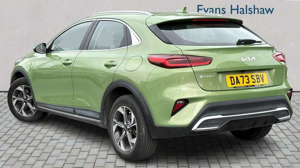 Kia Xceed 1.5T Gdi Isg 2 2023 Green #2