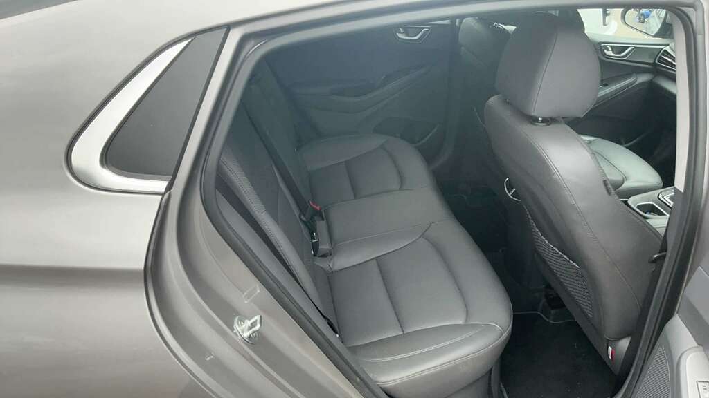 Hyundai Ioniq Hatchback Black #9