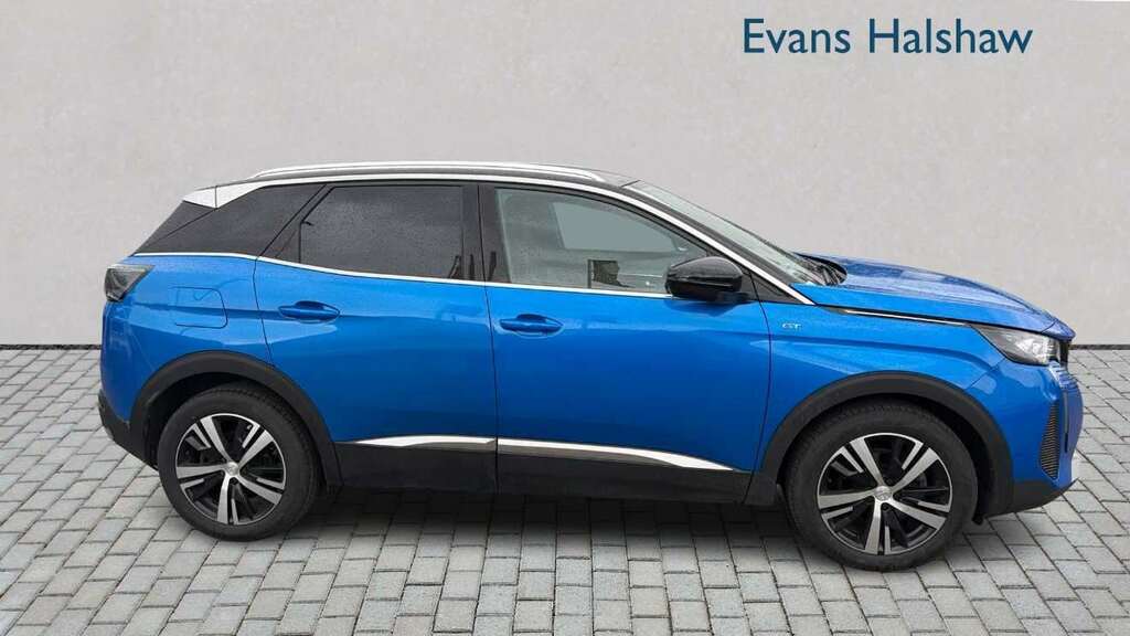 Peugeot 3008 Hatchback White #4