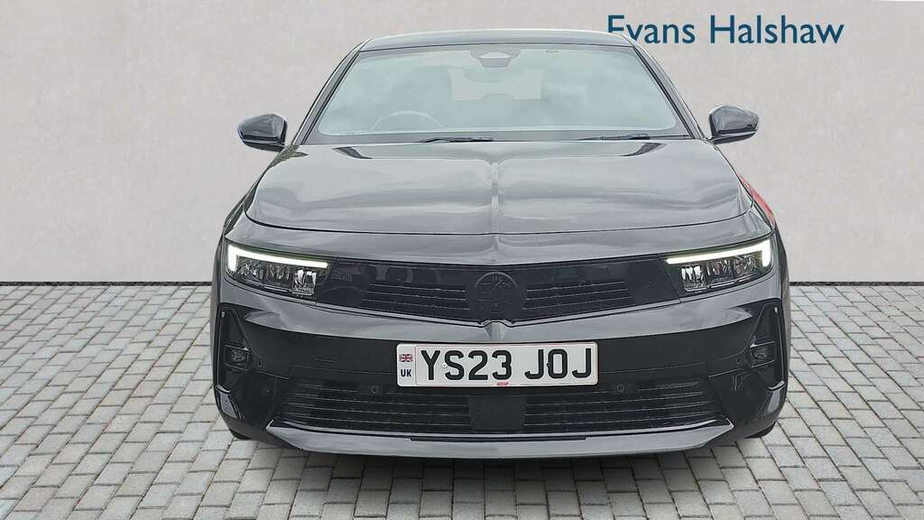 Vauxhall Astra 1.2 Turbo 130 Gs Black #4