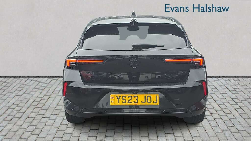 Vauxhall Astra 1.2 Turbo 130 Gs Black #5