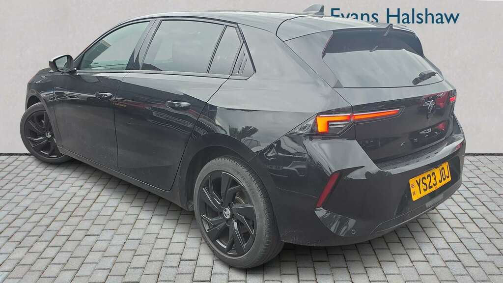 Vauxhall Astra 1.2 Turbo 130 Gs Black #2