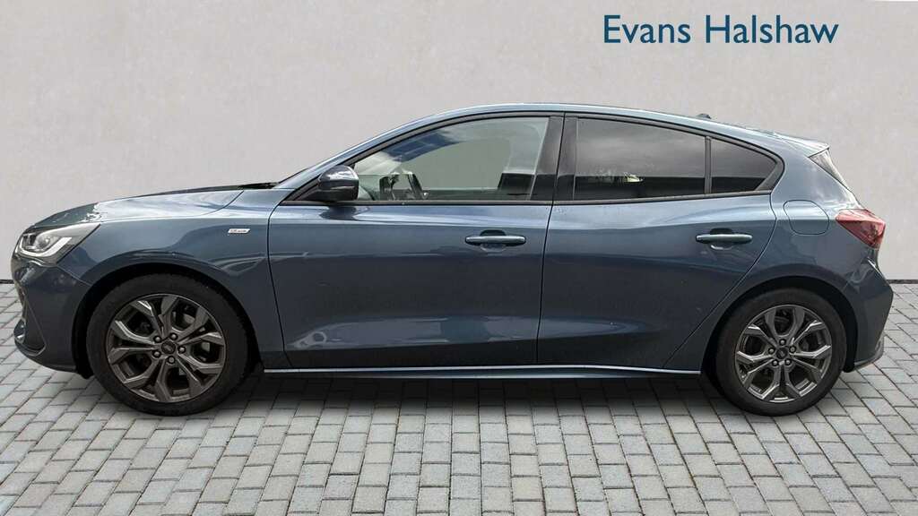 Ford Focus 1.0 Ecoboost Hybrid Mhev St-line 2023 ML23OEY Blue #3
