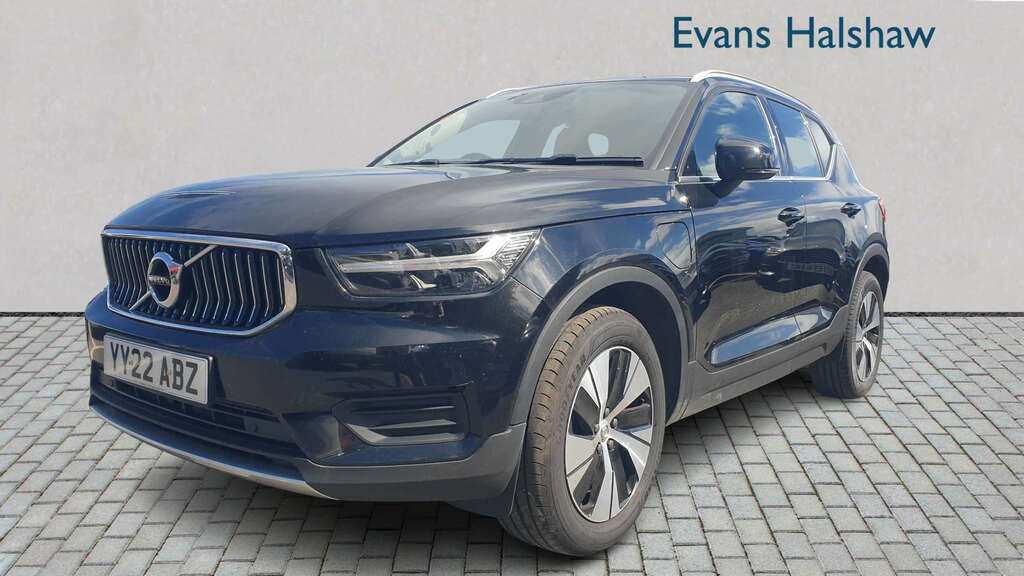 Volvo XC40 1.5 T4 Recharge Phev Inscription 2022 Black #3