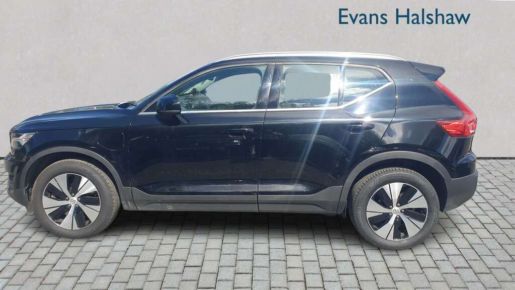 Volvo XC40 1.5 T4 Recharge Phev Inscription 2022 Black #5