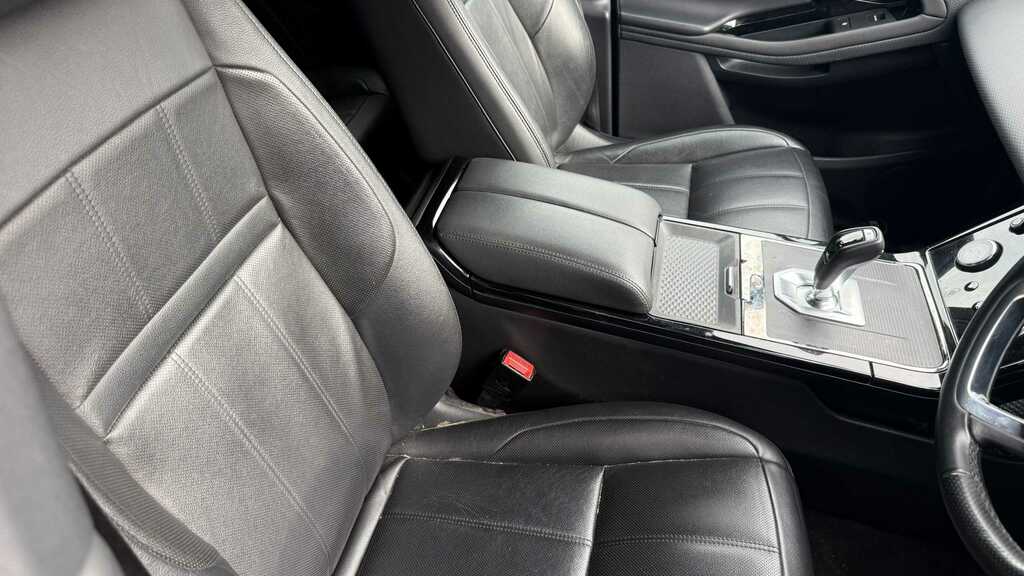Land Rover Range Rover Evoque 2.0 Se Mhev 148 Bhp Silver #9