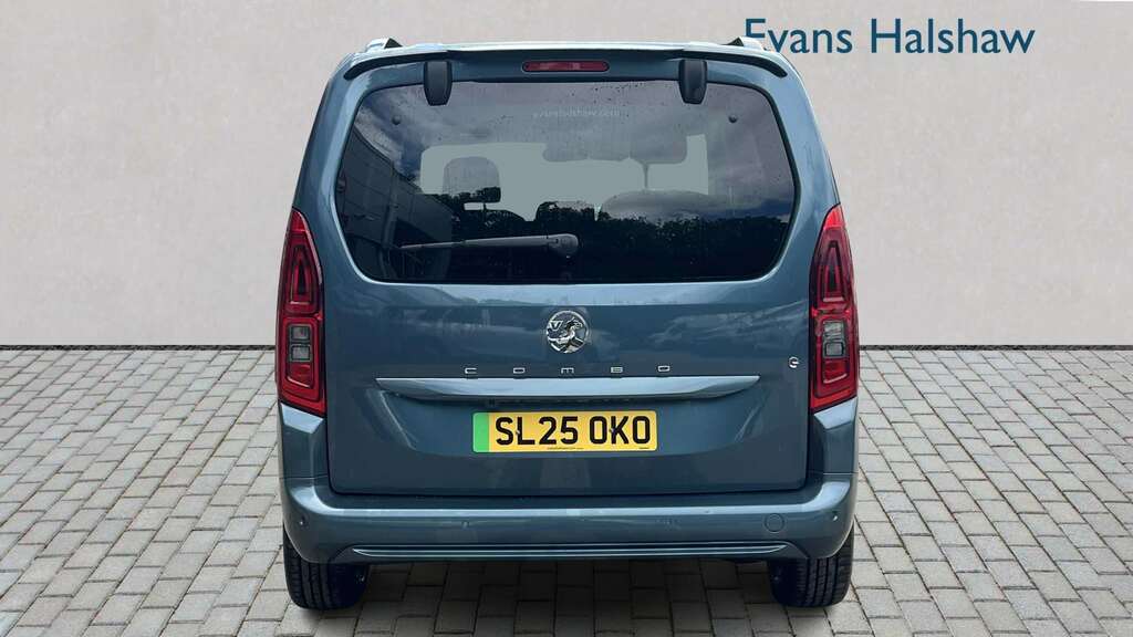 Vauxhall Combo-e Life 100Kw Ultimate 52Kwh 2025 Blue #5