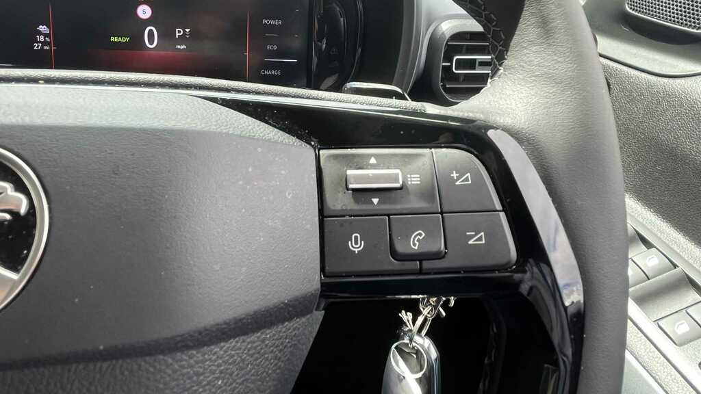 Vauxhall Combo-e Life 100Kw Ultimate XL 52Kwh Estate Grey #13